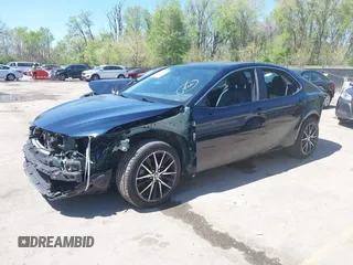 2021 Toyota Camry SE Nightshade with VIN 4T1G11AK3MU462290, listed as a IAAI auction lot 42033207 with 111,163 mi miles and . Bid and sale history available at DreamBid. Image 18.