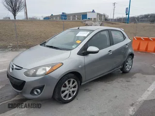 2011 Mazda 2 Sport with VIN JM1DE1HY3B0115181, listed as a IAAI auction lot 41534844 with 102,681 mi miles and . Bid and sale history available at carsss.com. Image 22.