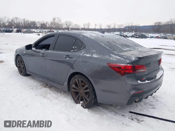 2018 Acura TLX w/A-SPEC Pkg with VIN 19UUB3F66JA000350, listed as a IAAI auction lot 41301826 with 201,369 mi miles. Bid and sale history available at carsss.com. Image 3.