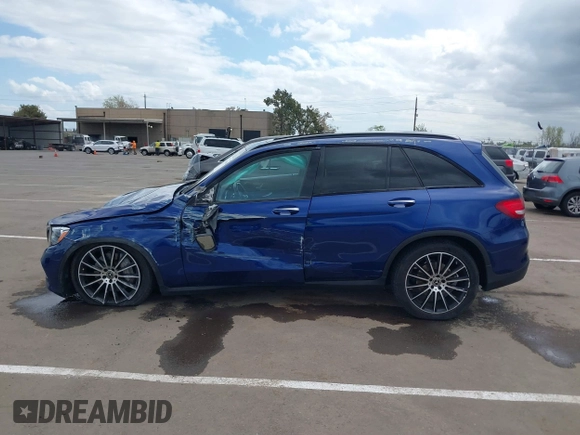 2019 Mercedes-Benz GLC with VIN WDC0G4KBXKV175924, listed as a IAAI auction lot 41906618 with 73,681 mi miles. Bid and sale history available at carsss.com. Image 14.
