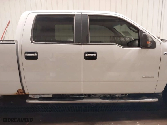 2013 Ford F-150 XL with VIN 1FTFW1ET1DFD69051, listed as a IAAI auction lot 41103485 with 239,084 mi miles. Bid and sale history available at carsss.com. Image 13.
