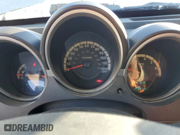 2010 Dodge Nitro SXT z VIN 1D4PT5GK5AW106990, wystawiony jako Copart lot #88719415 z przebiegiem 193 019 mil mil oraz Szkoda całkowita • Salvage title. Historia ofert i sprzedaży dostępna na DreamBid. Obrazek 9.
