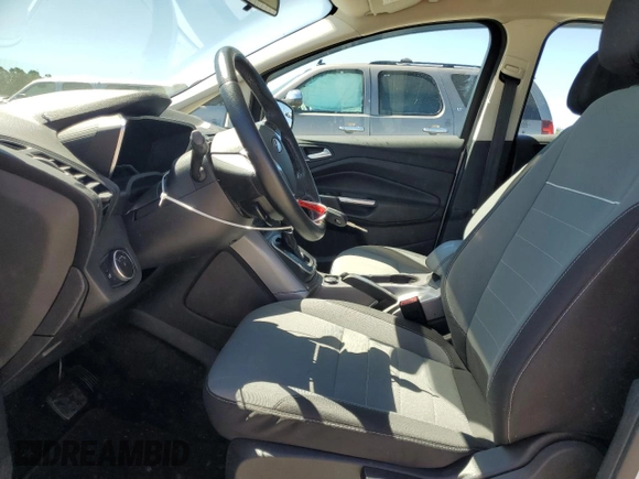 2015 Ford C-Max SE z VIN 1FADP5AU0FL120292, wystawiony jako Copart lot #58047605 z przebiegiem 43 824 mil mil oraz Szkoda całkowita • Salvage title. Historia ofert i sprzedaży dostępna na DreamBid. Obrazek 7.