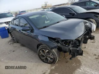 2019 Kia Forte LXS with VIN 3KPF24AD8KE034498, listed as a Copart auction lot 47986945 with 72,872 mi miles and Salvage title. Bid and sale history available at DreamBid. Image 4.