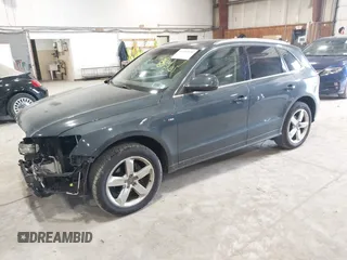 2011 Audi Q5 Premium Plus z VIN WA1DKAFP4BA099760, wystawiony jako IAAI lot #42292525 z przebiegiem 123 636 mil mil oraz . Historia ofert i sprzedaży dostępna na DreamBid. Obrazek 2.