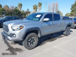 2019 Toyota Tacoma 4WD SR5 with VIN 3TMDZ5BN4KM076270, listed as a IAAI auction lot 41998012 with 40,991 mi miles. Bid and sale history available at carsss.com. Image 2.