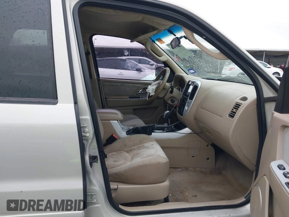 2007 Mercury Mariner Convenience with VIN 4M2YU80Z17KJ08849, listed as a IAAI auction lot 41525410 with 227,293 mi miles and . Bid and sale history available at DreamBid. Image 5.