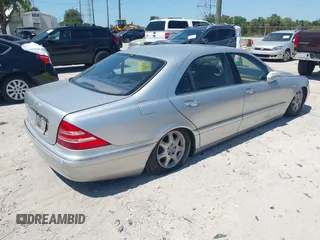 2000 Mercedes-Benz S 320/430/500 with VIN WDBNG70J3YA053038, listed as a IAAI auction lot 42043673 with 133,620 mi miles and . Bid and sale history available at DreamBid. Image 4.
