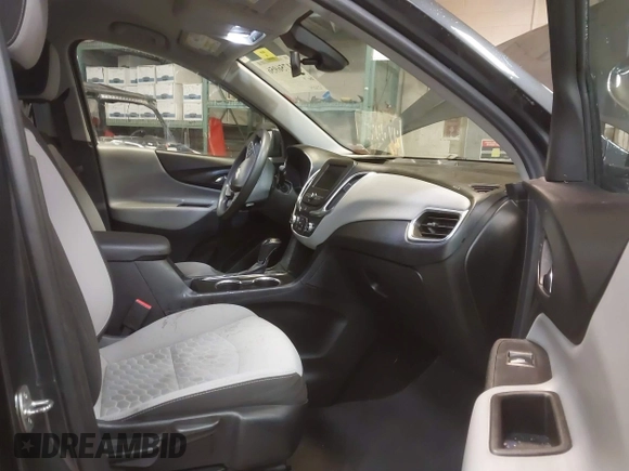 2020 Chevrolet Equinox LS z VIN 2GNAXSEV1L6273872, wystawiony jako IAAI lot #41756956 z przebiegiem 103 024 mil mil oraz . Historia ofert i sprzedaży dostępna na DreamBid. Obrazek 5.