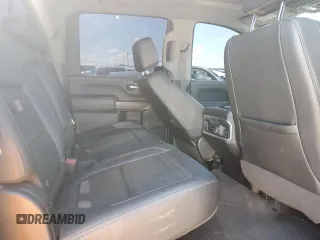 2022 GMC Sierra 2500HD Denali z VIN 1GT49REY7NF314792, wystawiony jako Copart lot #55963455 z przebiegiem 114 853 mil mil oraz Szkoda całkowita • Salvage title. Historia ofert i sprzedaży dostępna na DreamBid. Obrazek 10.
