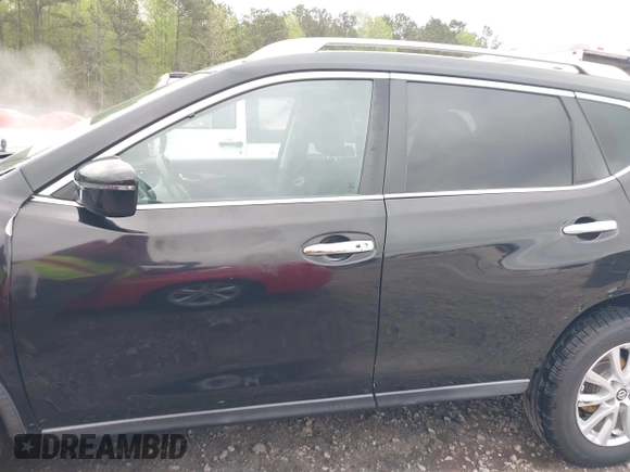 2018 Nissan Rogue SV with VIN KNMAT2MV8JP503894, listed as a IAAI auction lot 41918841 with 111,259 mi miles. Bid and sale history available at carsss.com. Image 15.