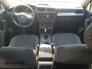 2021 Volkswagen Tiguan S z VIN 3VV1B7AX8MM146962, wystawiony jako Copart lot #56416195 z przebiegiem 113 002 mil mil oraz Szkoda całkowita • Salvage title. Historia ofert i sprzedaży dostępna na DreamBid. Obrazek 8.