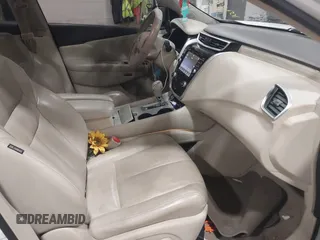 2015 Nissan Murano Platinum with VIN 5N1AZ2MH0FN284971, listed as a IAAI auction lot 41825061 with 108,391 mi miles and . Bid and sale history available at DreamBid. Image 5.