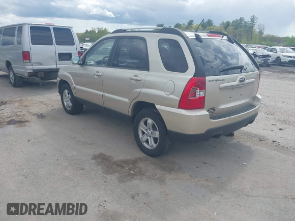 2009 Kia Sportage LX with VIN KNDJE723897625045, listed as a IAAI auction lot 42226159 with 201,266 mi miles and . Bid and sale history available at carsss.com. Image 3.