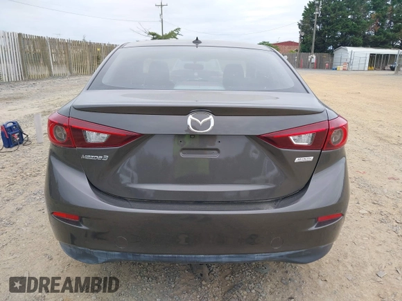 2015 Mazda 3 i Grand Touring z VIN JM1BM1W76F1223850, wystawiony jako IAAI lot #42356420 z przebiegiem 45 514 mil mil oraz . Historia ofert i sprzedaży dostępna na DreamBid. Obrazek 16.