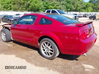 2005 Ford Mustang GT Deluxe with VIN 1ZVHT82H455106809, listed as a IAAI auction lot 42010527 with 76,049 mi miles and . Bid and sale history available at DreamBid. Image 3.