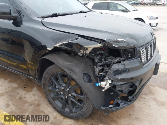 2018 Jeep Grand Cherokee Altitude with VIN 1C4RJEAG5JC216617, listed as a IAAI auction lot 41226061 with 109,166 mi miles. Bid and sale history available at carsss.com. Image 6.