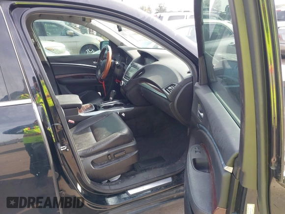 2014 Acura MDX Tech Pkg with VIN 5FRYD3H40EB017310, listed as a IAAI auction lot 41846635 with 130,734 mi miles. Bid and sale history available at carsss.com. Image 5.