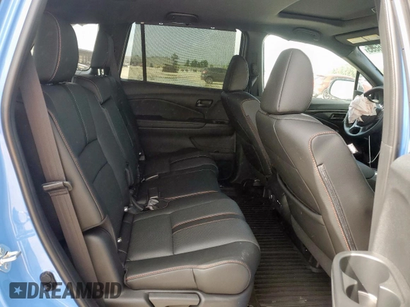 2024 Honda Passport TrailSport z VIN 5FNYF8H66RB010670, wystawiony jako Copart lot #61746655 z przebiegiem 16 949 mil mil oraz Szkoda całkowita • Salvage title. Historia ofert i sprzedaży dostępna na DreamBid. Obrazek 11.