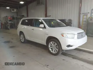 2009 Toyota Highlander Hybrid with VIN JTEEW41A792036820, listed as a IAAI auction lot 41403732 with 110,791 mi miles. Bid and sale history available at carsss.com. Image 1.
