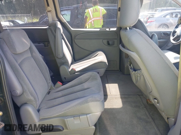 2005 Dodge Caravan SXT z VIN 2D4GP44LX5R581304, wystawiony jako IAAI lot #42709024 z przebiegiem 79 073 mil mil oraz . Historia ofert i sprzedaży dostępna na DreamBid. Obrazek 8.