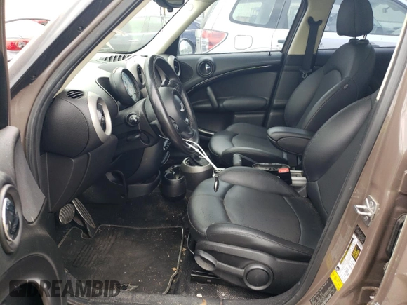 2012 MINI Countryman S with VIN WMWZC3C54CWL86055, listed as a Copart auction lot 61473745 with 117,351 mi miles and Clean title. Bid and sale history available at DreamBid. Image 7.