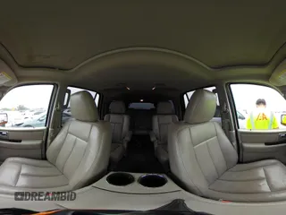 2013 Ford Expedition Max Limited с VIN 1FMJK2A53DEF19312, выставлен на аукционе IAAI как лот 42362518 с пробегом 179 629 миль миль и . История ставок и продаж доступна на DreamBid. Изображение 19.