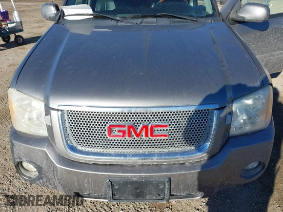 2007 GMC Envoy Denali with VIN 1GKET63M172197682, listed as a IAAI auction lot 41470041 with 192,581 mi miles. Bid and sale history available at carsss.com. Image 6.