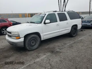 2002 Chevrolet Suburban LS with VIN 1GNEC16T62J204276, listed as a Copart auction lot 64249175 with 198,551 mi miles and Salvage title. Bid and sale history available at DreamBid. Image 1.