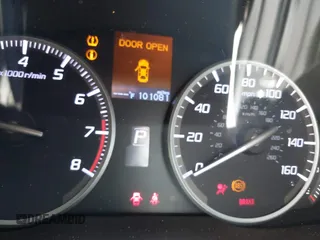 2015 Acura ILX with VIN 19VDE1F30FE001149, listed as a IAAI auction lot 41708274 with 101,081 mi miles. Bid and sale history available at carsss.com. Image 7.