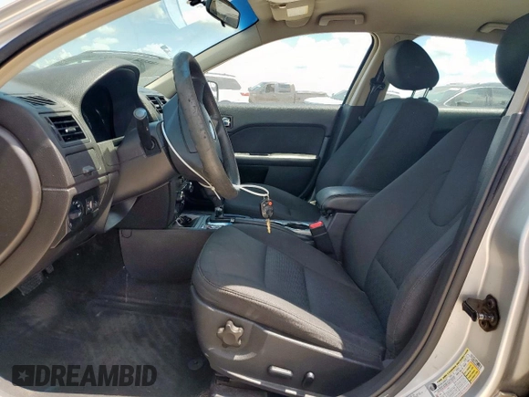 2012 Ford Fusion SE z VIN 3FAHP0HA8CR238183, wystawiony jako Copart lot #62134825 z przebiegiem 173 540 mil mil oraz Szkoda całkowita • Salvage title. Historia ofert i sprzedaży dostępna na DreamBid. Obrazek 7.