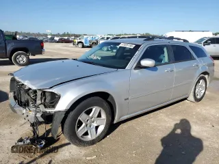 2005 Dodge Magnum SE with VIN 2D4FV48V75H649206, listed as a Copart auction lot 47035155 with 71,026 mi miles and Salvage Title. Bid and sale history available at carsss.com. Image 1.