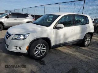 2011 Volkswagen Tiguan SE with VIN WVGBV7AX6BW525168, listed as a Copart auction lot 53824915 with 113,628 mi miles and Salvage Title. Bid and sale history available at DreamBid. Image 1.
