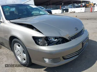 2000 Lexus ES 300 с VIN JT8BF28G7Y0263049, выставлен на аукционе IAAI как лот 42076232 с пробегом 120 805 миль миль и . История ставок и продаж доступна на DreamBid. Изображение 17.
