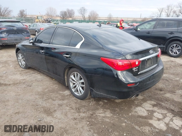 2015 Infiniti Q50 with VIN JN1BV7AR5FM392624, listed as a IAAI auction lot 41667327 with 53,589 mi miles. Bid and sale history available at carsss.com. Image 3.