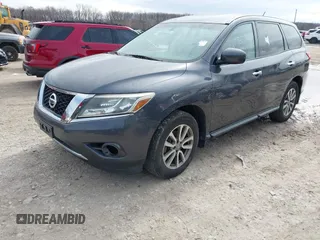 2014 Nissan Pathfinder S z VIN 5N1AR2MM0EC697321, wystawiony jako IAAI lot #41753392 z przebiegiem 170 118 mil mil oraz . Historia ofert i sprzedaży dostępna na DreamBid. Obrazek 2.
