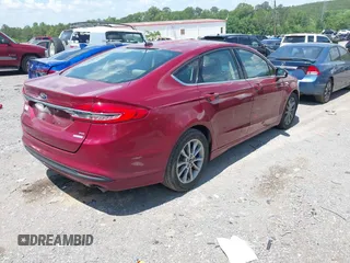 2017 Ford Fusion SE с VIN 3FA6P0HD7HR121784, выставлен на аукционе IAAI как лот 42124603 с пробегом 152 324 миль миль и . История ставок и продаж доступна на DreamBid. Изображение 4.