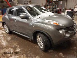 2012 Nissan Juke SV with VIN JN8AF5MV0CT110012, listed as a IAAI auction lot 41643961 with 134,613 mi miles. Bid and sale history available at carsss.com. Image 1.