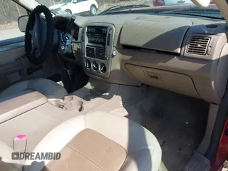 2004 Ford Explorer XLT with VIN 1FMZU73E04UC09390, listed as a IAAI auction lot 41798881 with 131,802 mi miles and . Bid and sale history available at DreamBid. Image 5.