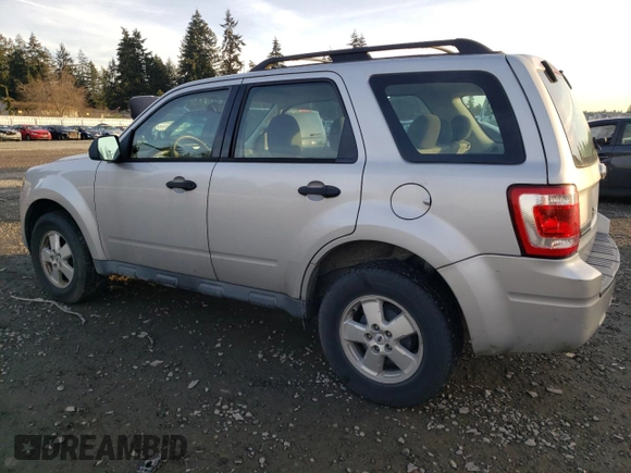2009 Ford Escape XLS with VIN 1FMCU92709KD07634, listed as a Copart auction lot 42264585 with 155,108 mi miles and Clean title. Bid and sale history available at DreamBid. Image 2.