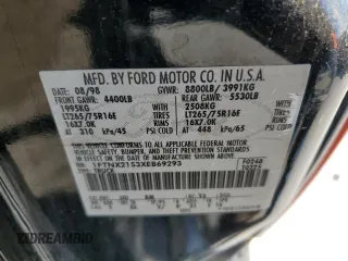 1999 Ford F-250 XL z VIN 1FTNX21S3XEB69293, wystawiony jako Copart lot #62887915 z przebiegiem 175 295 mil mil oraz Szkoda całkowita • Salvage title. Historia ofert i sprzedaży dostępna na DreamBid. Obrazek 12.