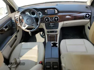 2014 Mercedes-Benz GLK 350 with VIN WDCGG8JB2EG324777, listed as a Copart auction lot 71431924 with 68,595 mi miles and Clean Title. Bid and sale history available at DreamBid. Image 8.