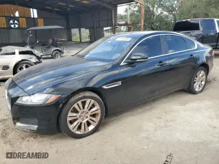 2017 Jaguar XF 35t Premium with VIN SAJBJ4BV8HCY45034, listed as a Copart auction lot 78193004 with 118,762 mi miles and Clean Title. Bid and sale history available at carsss.com. Image 1.