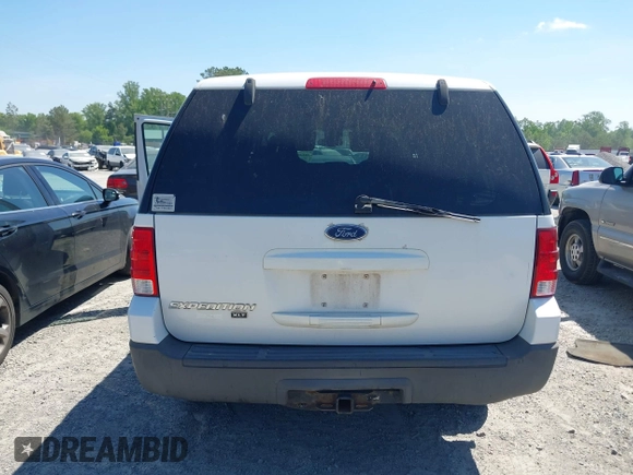 2004 Ford Expedition Special Service with VIN 1FMPU16L54LB03778, listed as a IAAI auction lot 42148494 with 249,054 mi miles and . Bid and sale history available at DreamBid. Image 15.