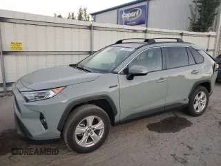 2021 Toyota RAV4 Hybrid XLE with VIN JTMRWRFV5MD136071, listed as a Copart auction lot 76898674 with 33,973 mi miles and Salvage Title. Bid and sale history available at carsss.com. Image 1.
