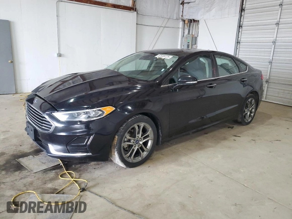 2020 Ford Fusion SEL z VIN 3FA6P0CD3LR117683, wystawiony jako Copart lot #52699725 z przebiegiem 115 248 mil mil oraz Szkoda całkowita • Salvage title. Historia ofert i sprzedaży dostępna na DreamBid. Obrazek 1.