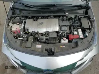 2020 Toyota Prius LE with VIN JTDKARFP2L3129195, listed as a Copart auction lot 68696145 with 70,721 mi miles and Salvage title. Bid and sale history available at DreamBid. Image 15.