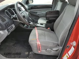 2014 Toyota Tacoma with VIN 3TMLU4EN6EM153693, listed as a Copart auction lot 59296805 with 205,117 mi miles and Salvage title. Bid and sale history available at DreamBid. Image 7.