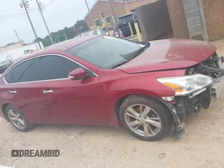 2013 Nissan Altima SV with VIN 1N4AL3AP1DN503530, listed as a IAAI auction lot 42289469 with 114,574 mi miles and . Bid and sale history available at DreamBid. Image 12.