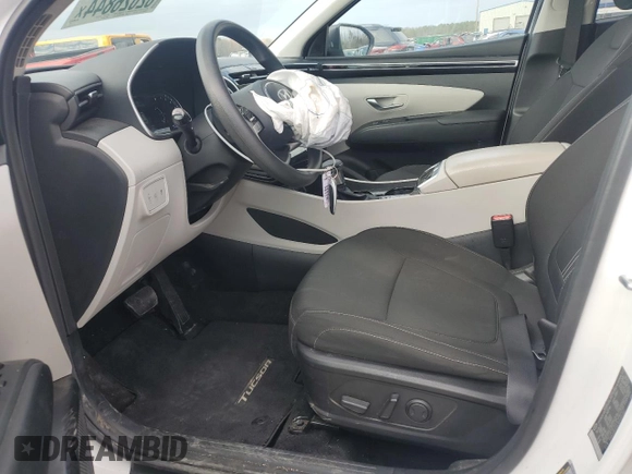 2024 Hyundai Tucson SEL with VIN 5NMJB3DE2RH301307, listed as a Copart auction lot 85516654 with 30,333 mi miles and Salvage Title. Bid and sale history available at DreamBid. Image 7.